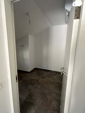 דירה, האלון 1, גבעת ארזים, שלומי