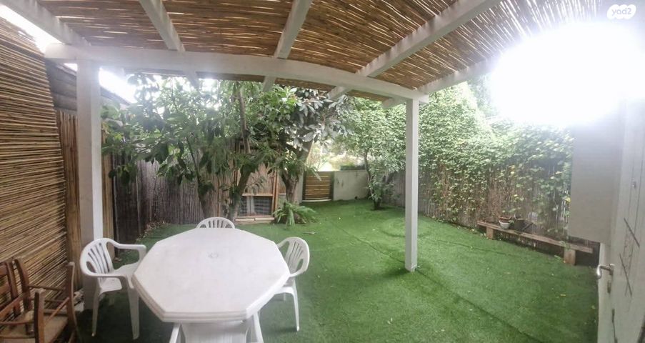 יחידת דיור, חיים מלר 32, שאר העיר, מזכרת בתיה