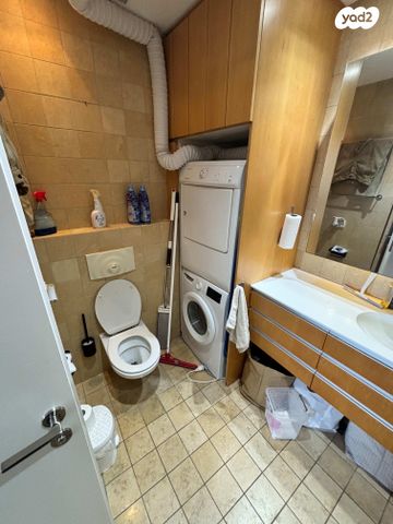 דירה, דרך זאב ז'בוטינסקי 7, בורסה, רמת גן