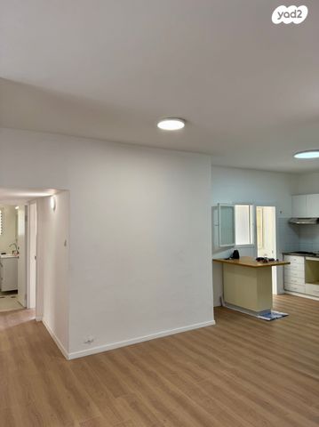 דירה, פדויים 3, מגדיאל, הוד השרון