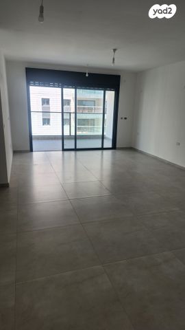 דירה, הגפן 1, כרמי הנדיב, אחוזת רוטנר, קרית מלאכי