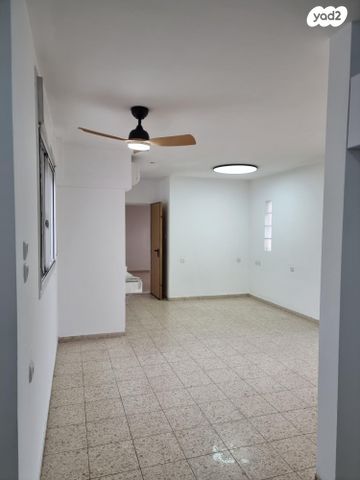 דירה, עמק איילון 23, הנחלים, מודיעין מכבים רעות