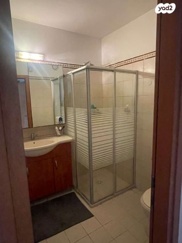 דירה, דרך משה דיין 26, קרית הסביונים, יהוד מונוסון