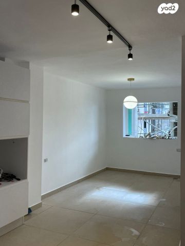 דירה, נחל קישון 13, רובע י"א, אשדוד