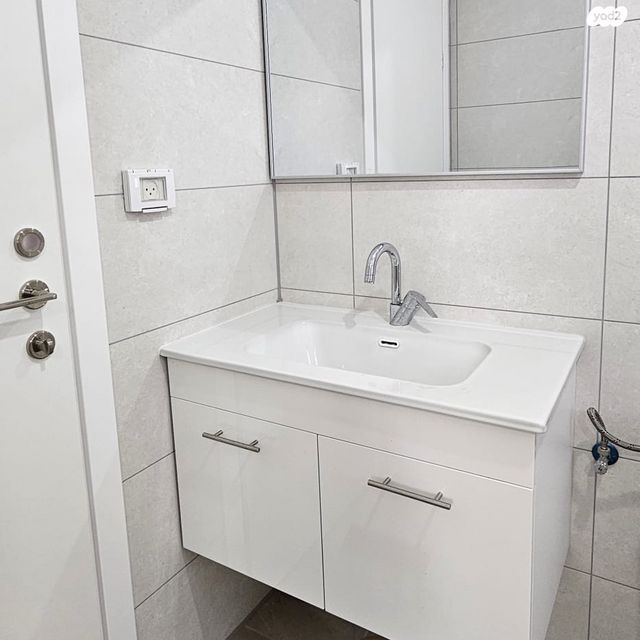 דירה, הבה"דים 7, נרקיסים, ראשון לציון