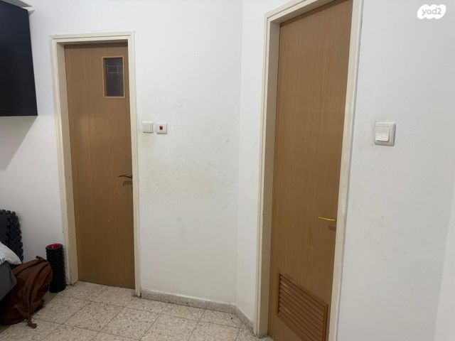 דירה, הגדוד העברי 77, רמב"ם, ראשון לציון