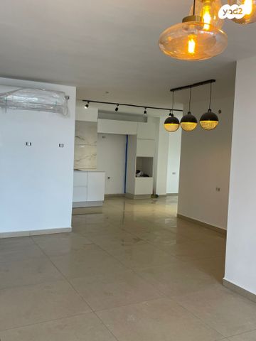 דירה, נחל קישון 13, רובע י"א, אשדוד