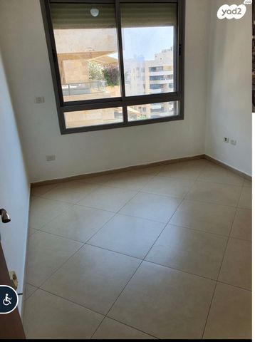 אמיר גלבוע 14