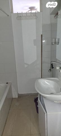 דירה, שדרות מונטיפיורי 10, ברנע, אשקלון