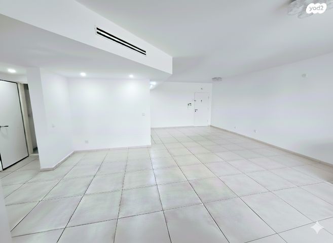 אברהם לייסין 8