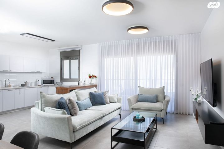 דירה, אלמוג 8, אכזיב, נהריה