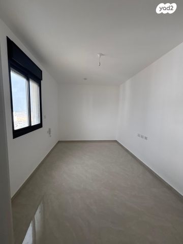 דירה, נחל שקמה 33, נאות שקמה, שדרות