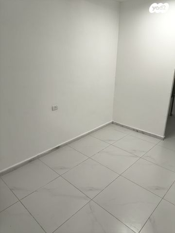 יחידת דיור, יהושוע פרבשטיין 18, קרית משה, ירושלים