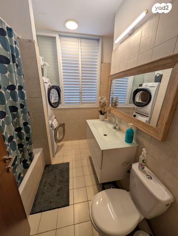 דירה, אפרים 5, נגבה, רמת גן