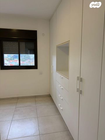 דירה, שושנה דמארי 22, נווה זמר, רעננה