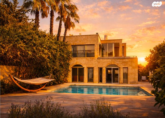 בית פרטי/ קוטג', הצמרות, קיסריה