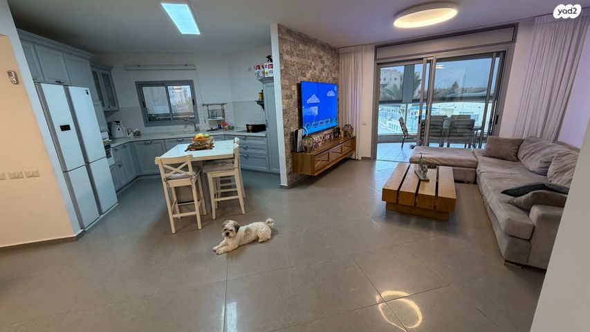 דירה, נחום סנה, רמות הרכס, באר שבע