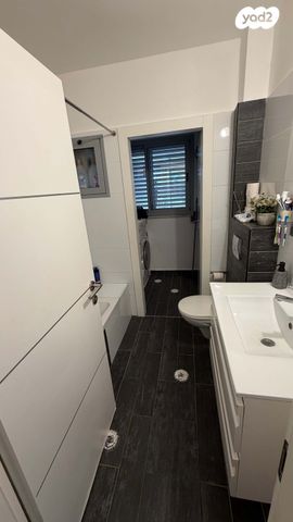 דירה, נחום סנה, רמות הרכס, באר שבע