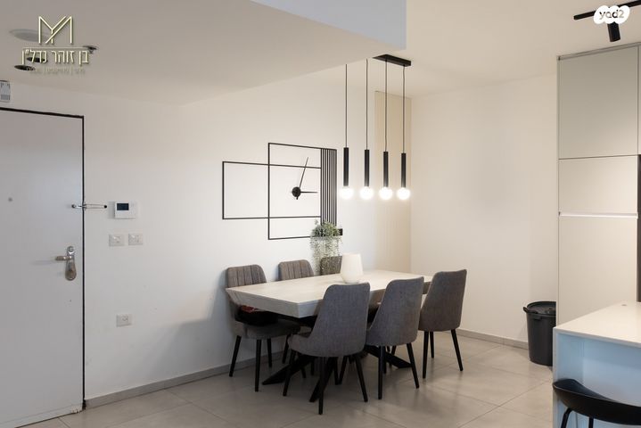 דירה, יעקב דורי, נאות שמיר, רמלה