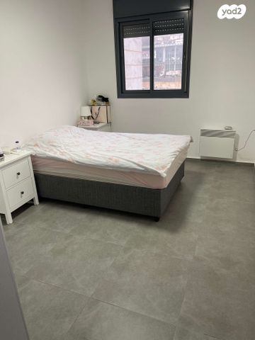 דירה, השקד, נופי החורש, מבשרת ציון