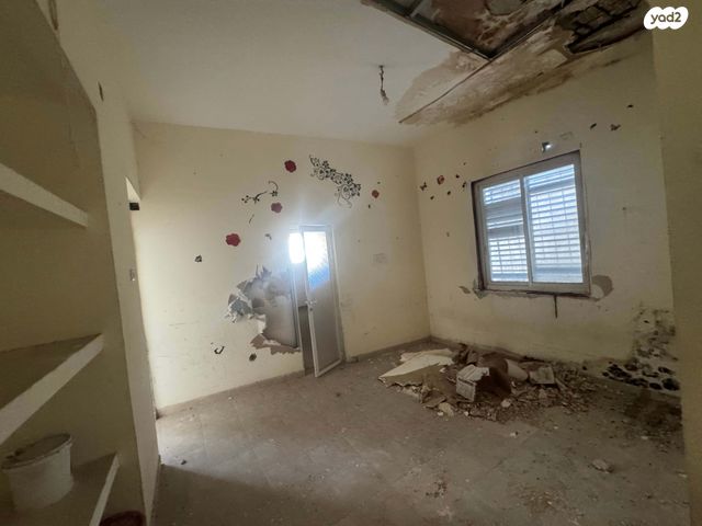 דירה, קיבוץ גלויות, חיפה