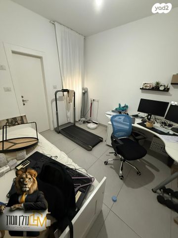 דירה, נצר חזני, נתיבות מערב, נתיבות