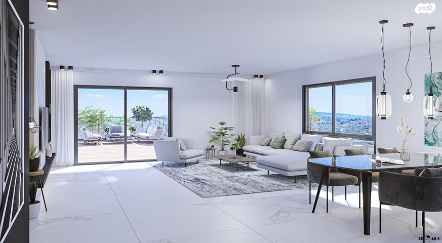 גג/ פנטהאוז