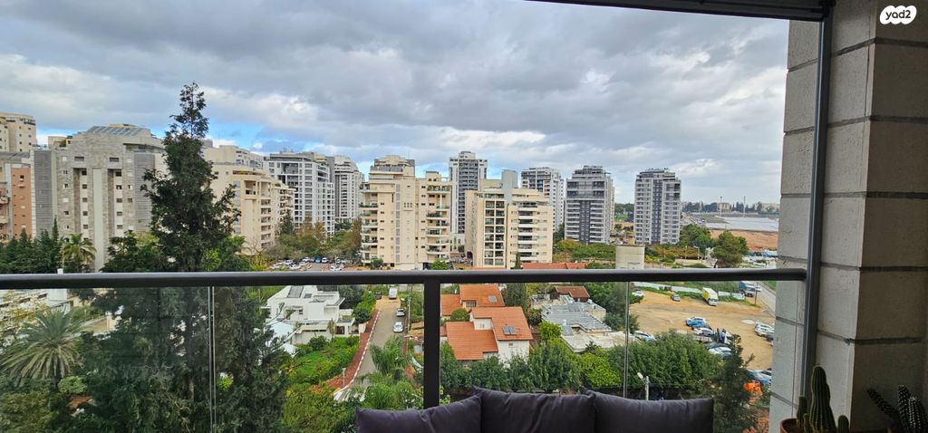 דירה, אסירי ציון 11, מגדיאל, הוד השרון