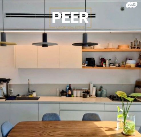 דירה, תוצרת הארץ, תל אביב יפו