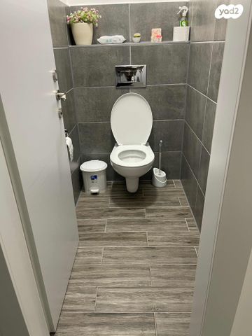 דירה, השקד, נופי החורש, מבשרת ציון