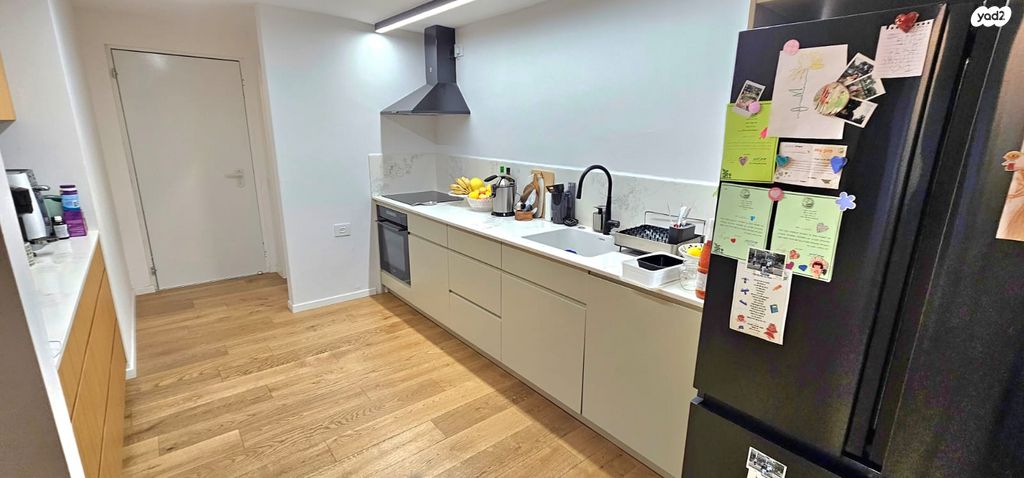 דירה, אסירי ציון 11, מגדיאל, הוד השרון