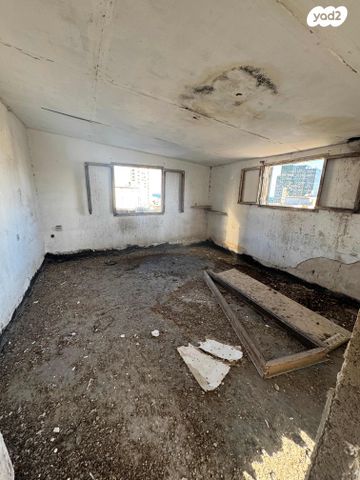 דירה, החלוץ, הדר מרכז, חיפה