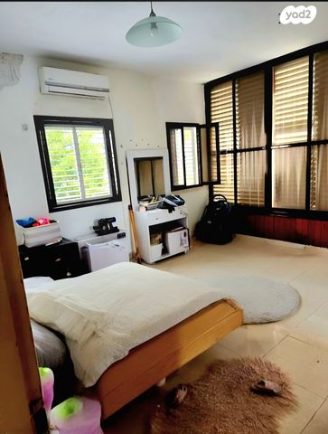 דירה, ישראל בן ציון, דרום מערב ותיק, בת ים