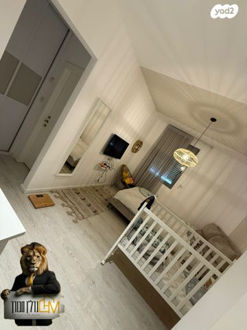 דירה, נצר חזני, נתיבות מערב, נתיבות