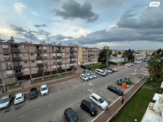 דירה, האורן, מנחם בגין, עכו