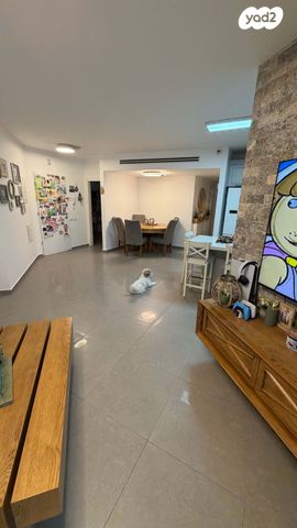 דירה, נחום סנה, רמות הרכס, באר שבע