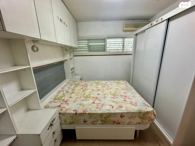 דירה, אלי כהן, רמת הנשיא, בת ים