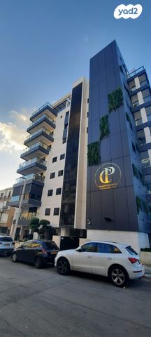 דירה, לב העיר, בת ים