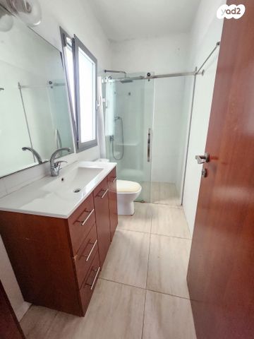 גג/ פנטהאוז, רמב"ם, לב המושבה / מרכז העיר, פתח תקווה