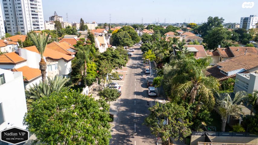 יחידת דיור, אחד העם, שבענה, אזור