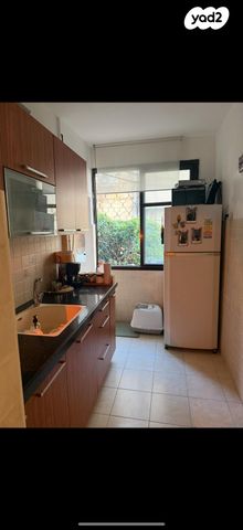 דירה, דרך נגבה 39, מרום נווה, רמת יצחק, רמת גן