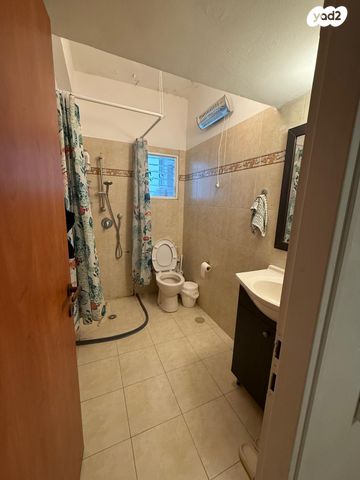 דירה, דרך נגבה 39, מרום נווה, רמת יצחק, רמת גן