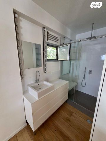 דירה, עמנואל הרומי, הצפון הישן - צפון, תל אביב יפו