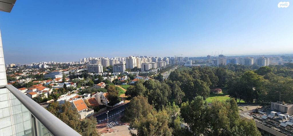 דירה, רועי קליין, קרית קריניצי, רמת גן