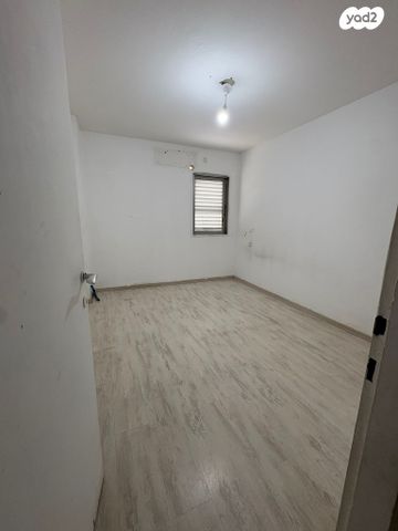 דירה, הרב אלנקווה, כפיר, נווה כפיר, תל אביב יפו