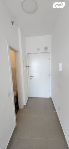 דירה, רועי קליין, קרית קריניצי, רמת גן