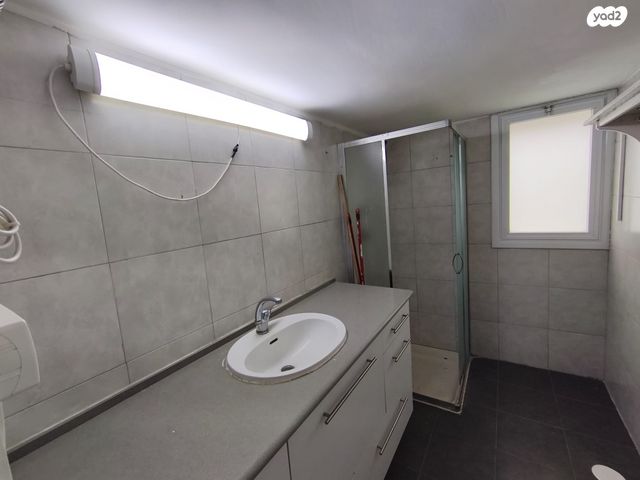 גג/ פנטהאוז, חולון