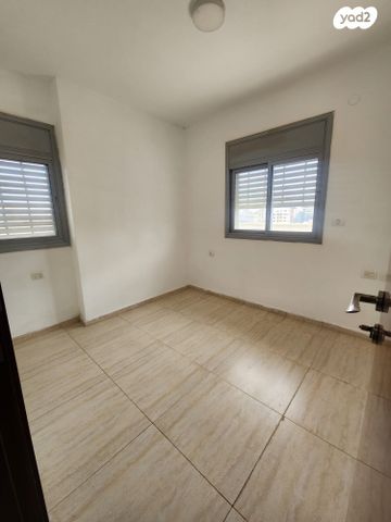 גג/ פנטהאוז, רמב"ם, לב המושבה / מרכז העיר, פתח תקווה