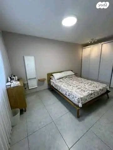 דירה, קרית שמונה, קרית שרת מערב, חולון