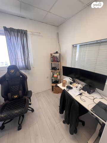 משרדים, מב"ת מערב, אזור תעשייה חדש, ראשון לציון